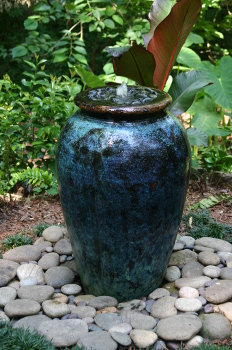 garden-water-fountains-in-addition-to-water-fountains-outdoor-build-your-own-combined-with-some-decorative-accessories-for-your-Garden-design-50